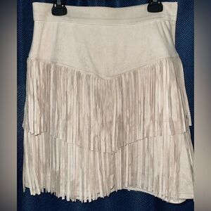 Beige fringe suede skirt. Size Small